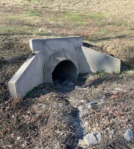 Stormwater crew addressing inlet sediment in Delaware